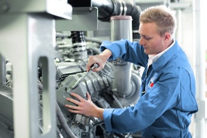 CurtisEngine_MTU_Generator-Maintenance-300x200