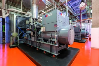 Diesel and gas generator sets for commercial and industrial power systems